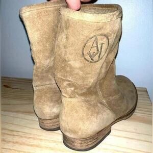 Stylish Tan Suede Ankle Boots - Armani Jeans Size 38